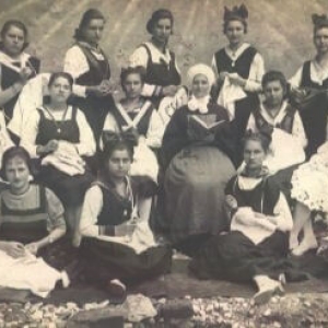 Sarajevo - marijina kongregacija, uYenice i s. natalija cico