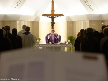 Bog je konkretan, a kršćanstvo nije religija pukog govora Bog je konkretan, a kršćanstvo nije religija pukog govora