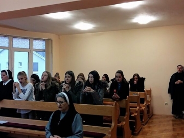 U Novom Travniku održan susret za djevojke