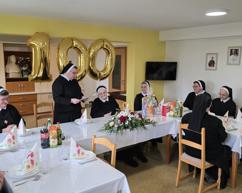 Proslava 100. rođendana s. M. Magdalene Mikašek