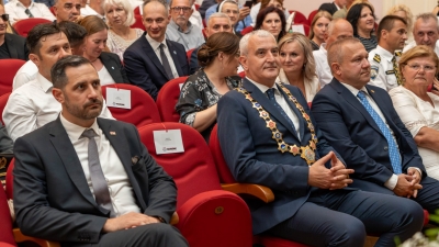 Grad karlovac (2)