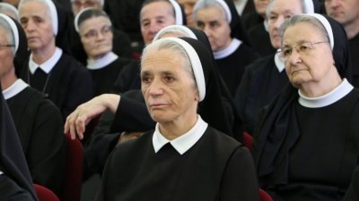 Redovniciki dan u bih (2)