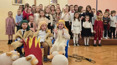 Bozicna priredba (7)