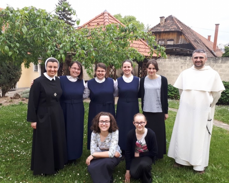 Održane duhovne vježbe za kandidatice i postulantice Održane duhovne vježbe za kandidatice i postulantice
