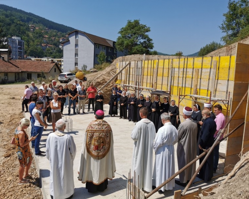 Blagoslov temelja crkve blaženih Drinskih mučenica u Goraždu