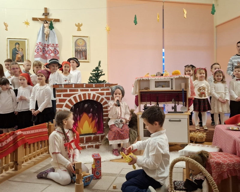 Kako se nekad u obiteljima slavio? - održana božićna priredba u vrtiću sv. Josipa u Granešini