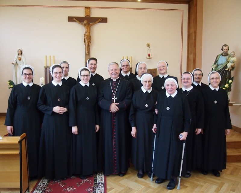 POLAGANJE PRVIH ZAVJETA I PROSLAVA JUBILEJA