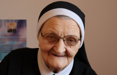 Sestra M. Magdalena Mikašek gostovala u emisiji “Od Krista pozvani”